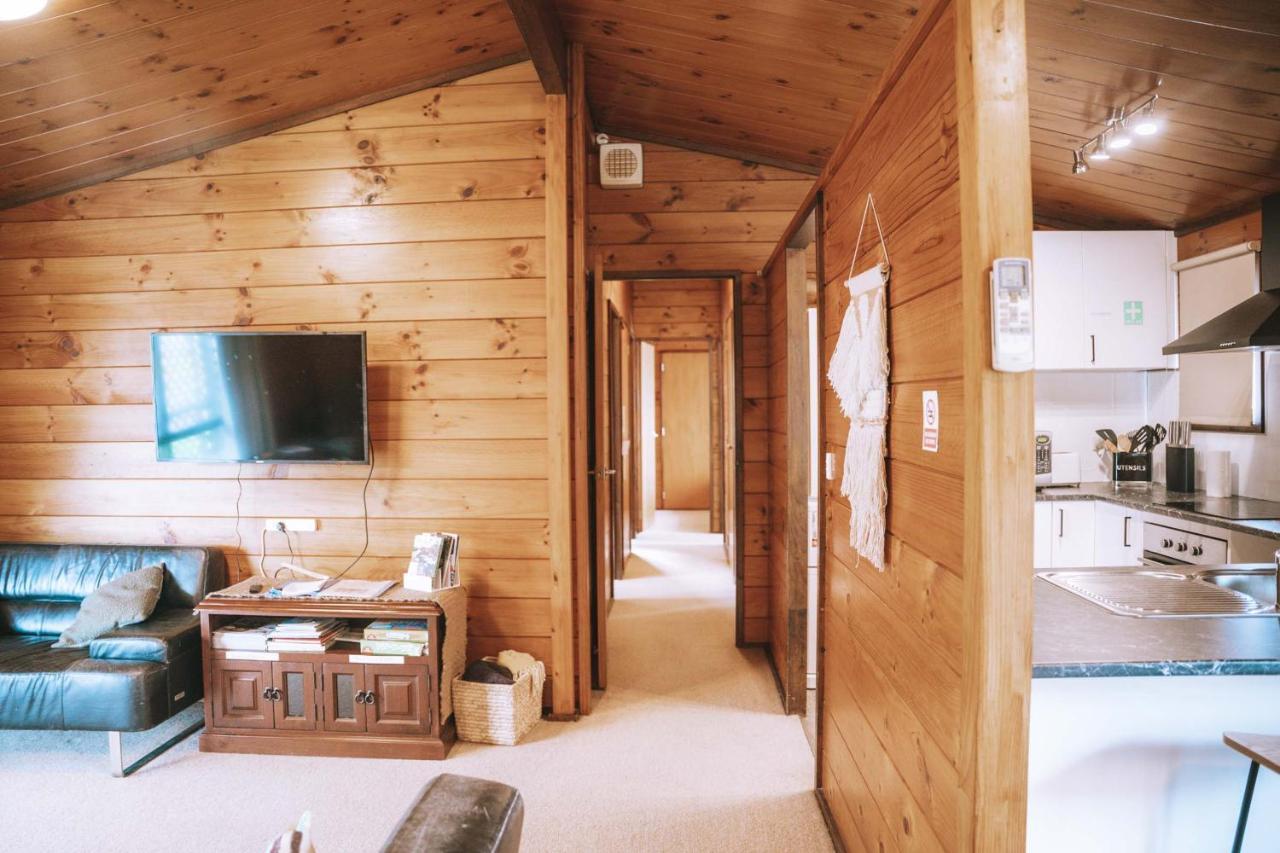 Comfortable Cosy Retreat 罗托鲁阿 外观 照片